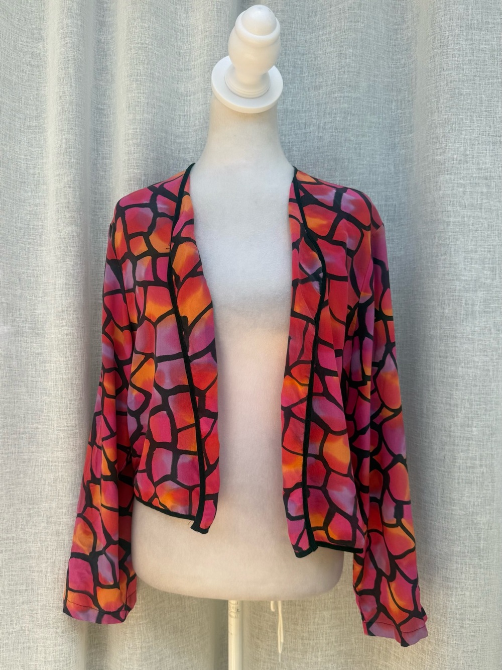 Aliki Yamani Creations pink orange black abstract print silk open blouse
